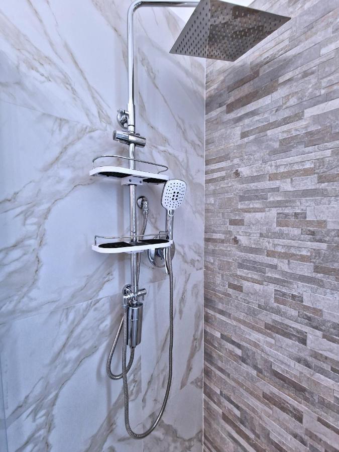 La Ca' Bianca Affittaly Apartments كاستينازو المظهر الخارجي الصورة