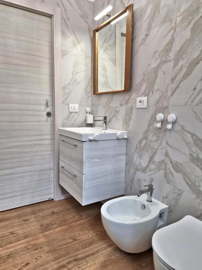 La Ca' Bianca Affittaly Apartments كاستينازو المظهر الخارجي الصورة